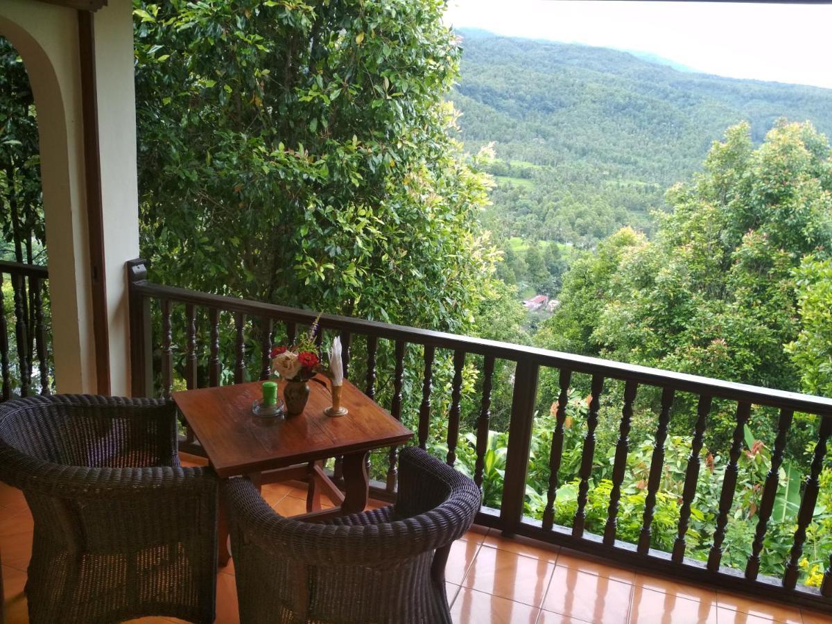 Made Homestay Munduk Exterior photo